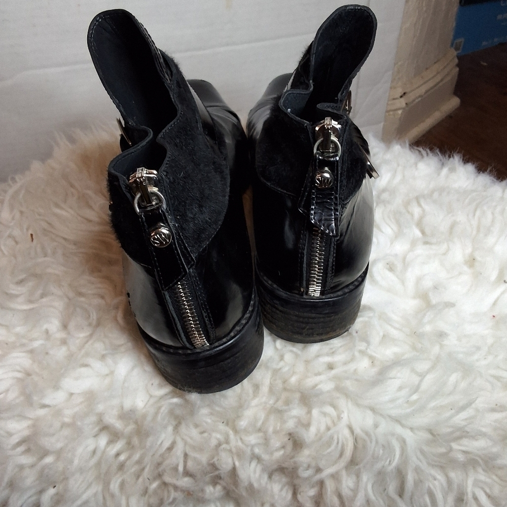 Stuart Weitzman Negev Jet Mirror Leather And Calf Black Leather Booties 9 - Picture 7 of 13